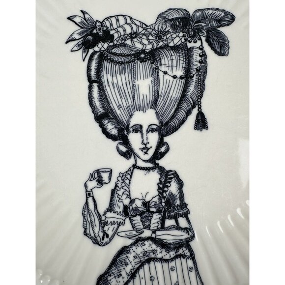 Anthropologie Plate Florence Balducci LADY IN WAITING RARE! 10.75" D Whimsical - Picture 5 of 14